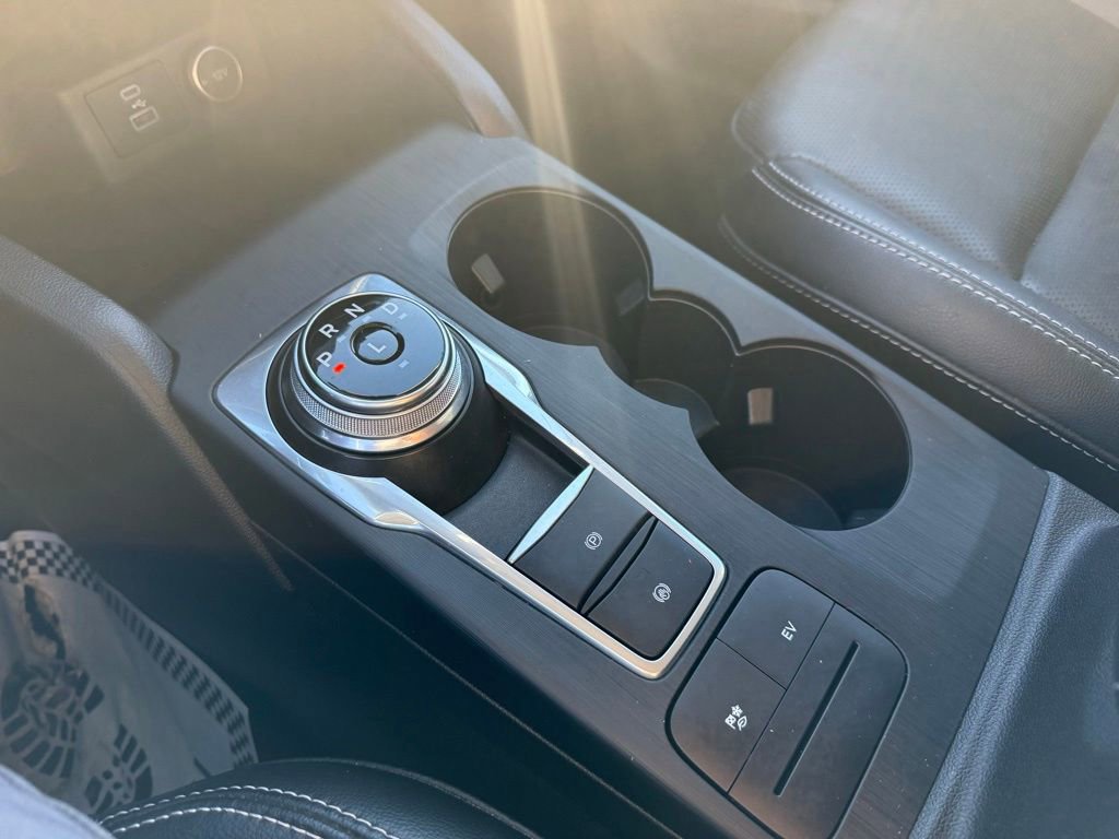 Certified 2021 Ford Escape SEL image 27