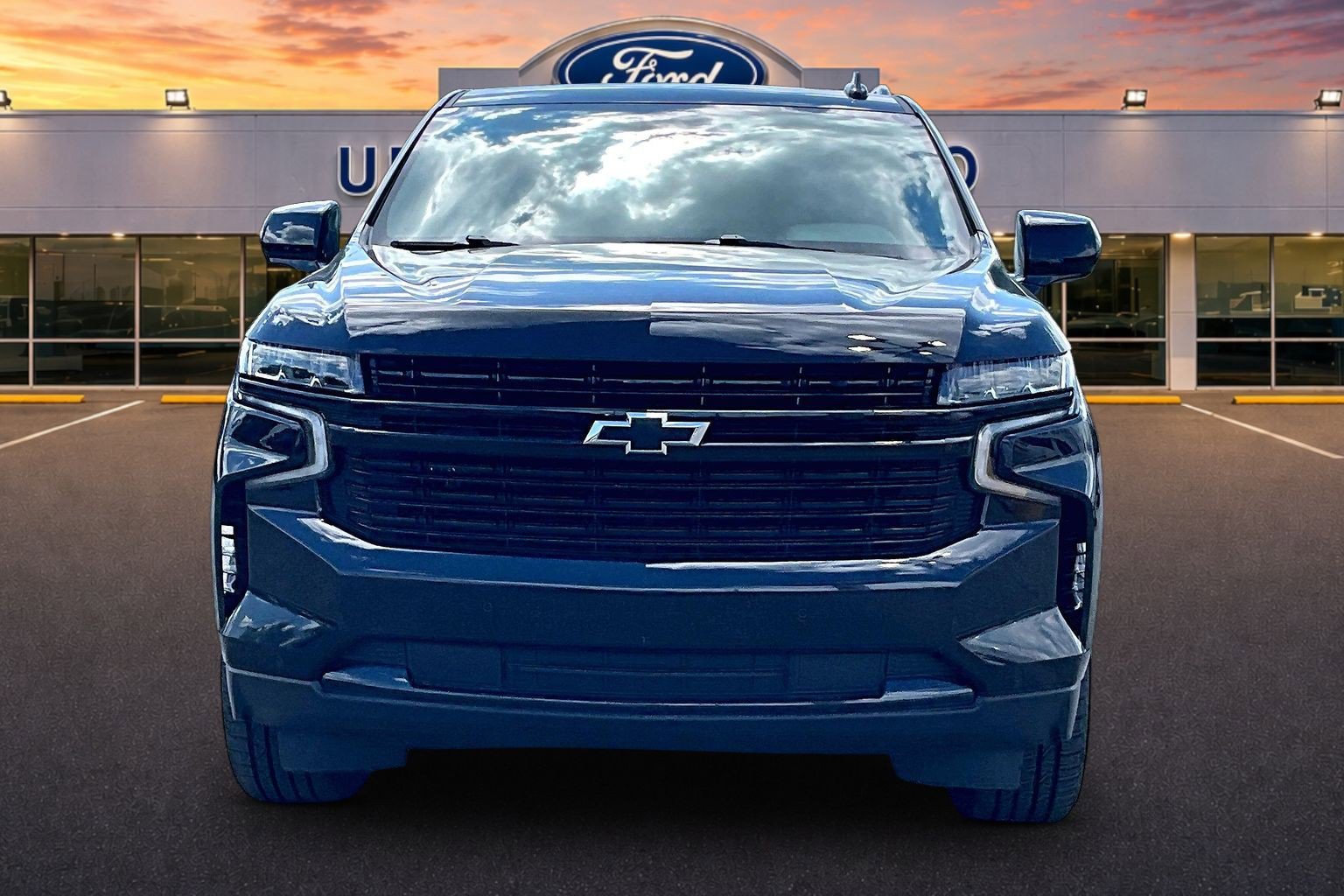 Used 2023 Chevrolet Tahoe RST AWD/4WD image 3