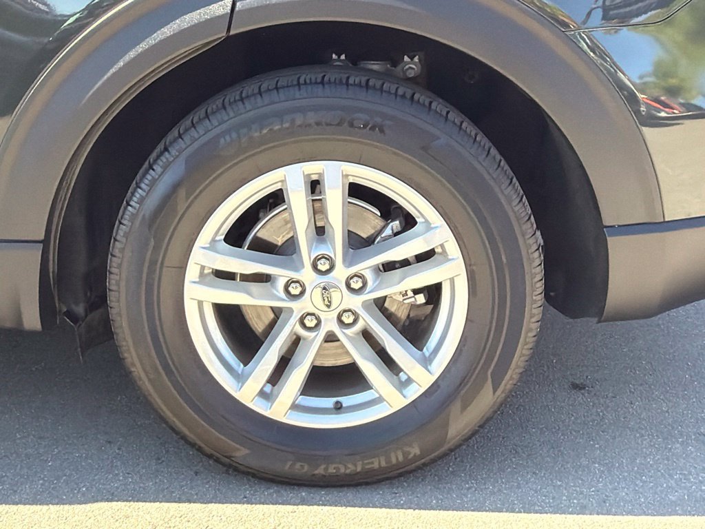 Certified 2023 Ford Explorer XLT RWD image 20