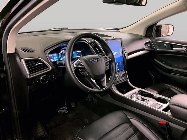 Certified 2024 Ford Edge SEL w/ Convenience Package AWD/4WD image 12