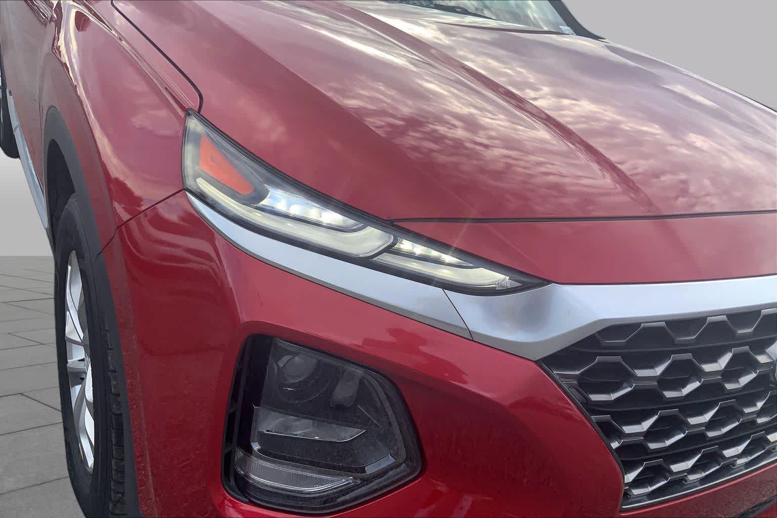 Used 2019 Hyundai Santa Fe SEL FWD image 26