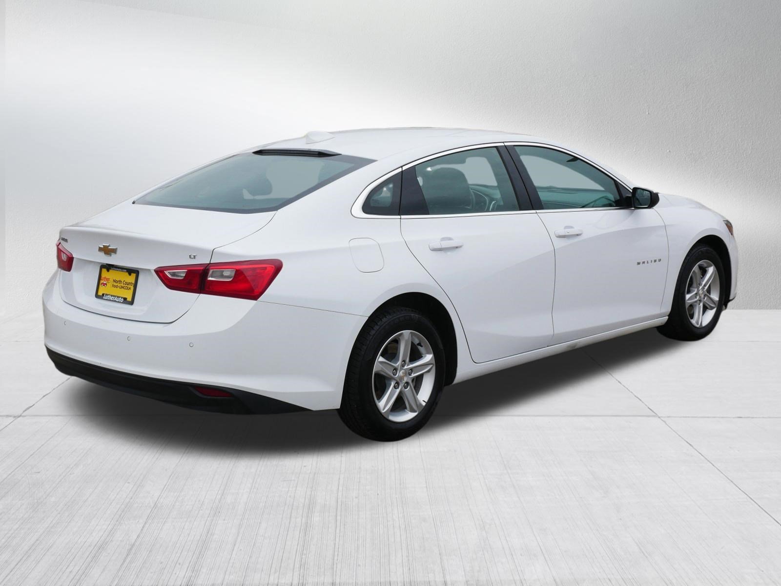 Used 2024 Chevrolet Malibu LT FWD image 7