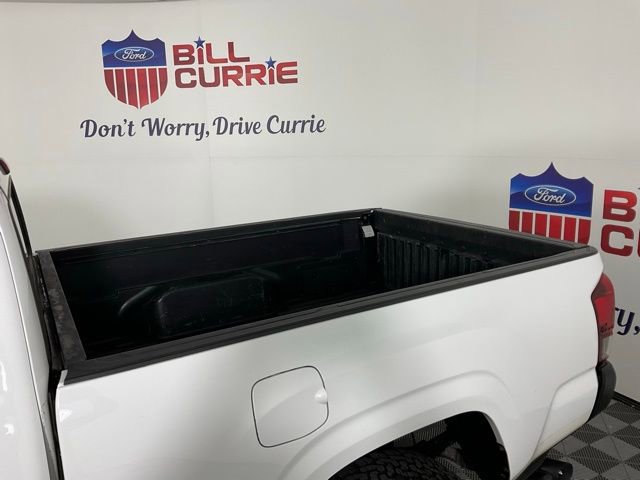 Used 2018 Toyota Tacoma SR image 11