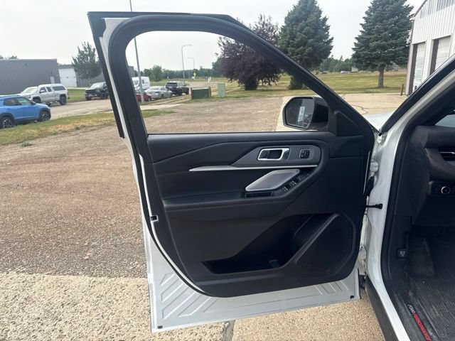 Certified 2025 Ford Explorer ST AWD/4WD image 21