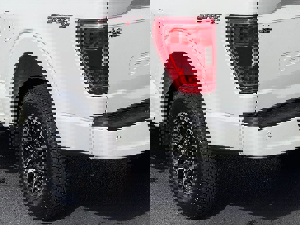 Certified 2023 Ford F150 XLT w/ Equipment Group 302A High image 21