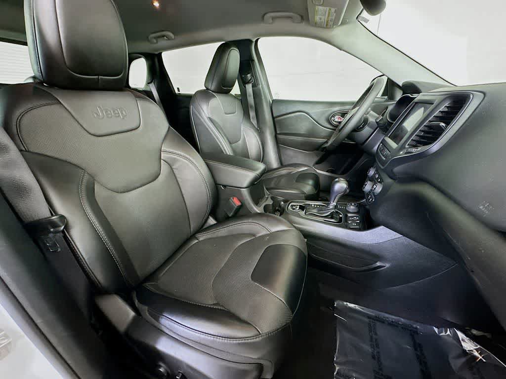 Used 2023 Jeep Cherokee Altitude Lux AWD/4WD image 15
