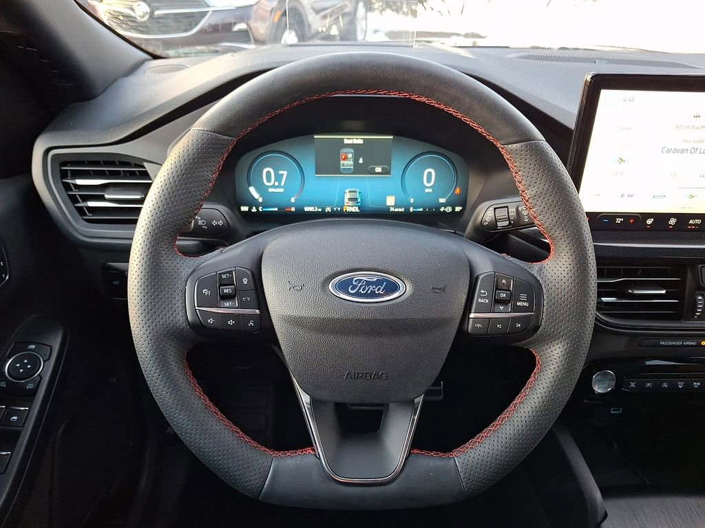 Certified 2023 Ford Escape ST-Line Elite w/ Premium Technology Package image 19