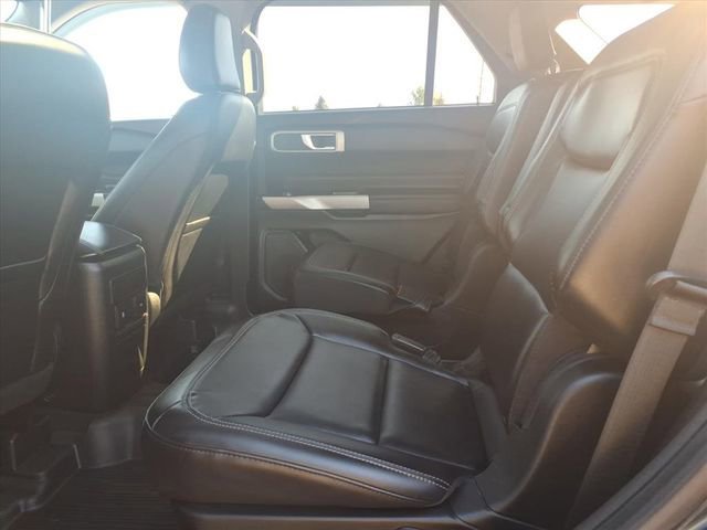Certified 2023 Ford Explorer XLT w/ Equipment Group 202A image 11