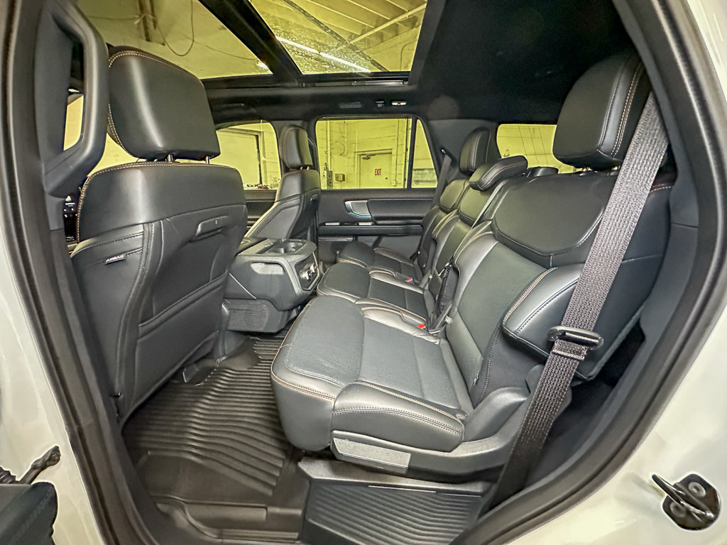 Certified 2025 Ford Expedition Tremor AWD/4WD image 31