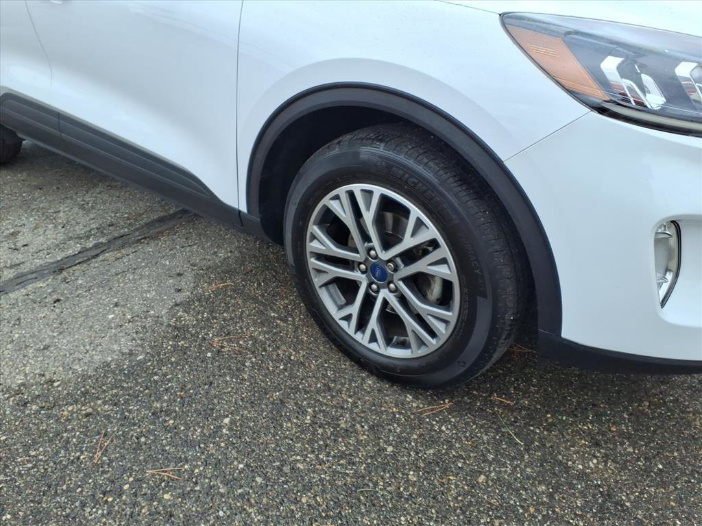 Certified 2022 Ford Escape SEL image 8