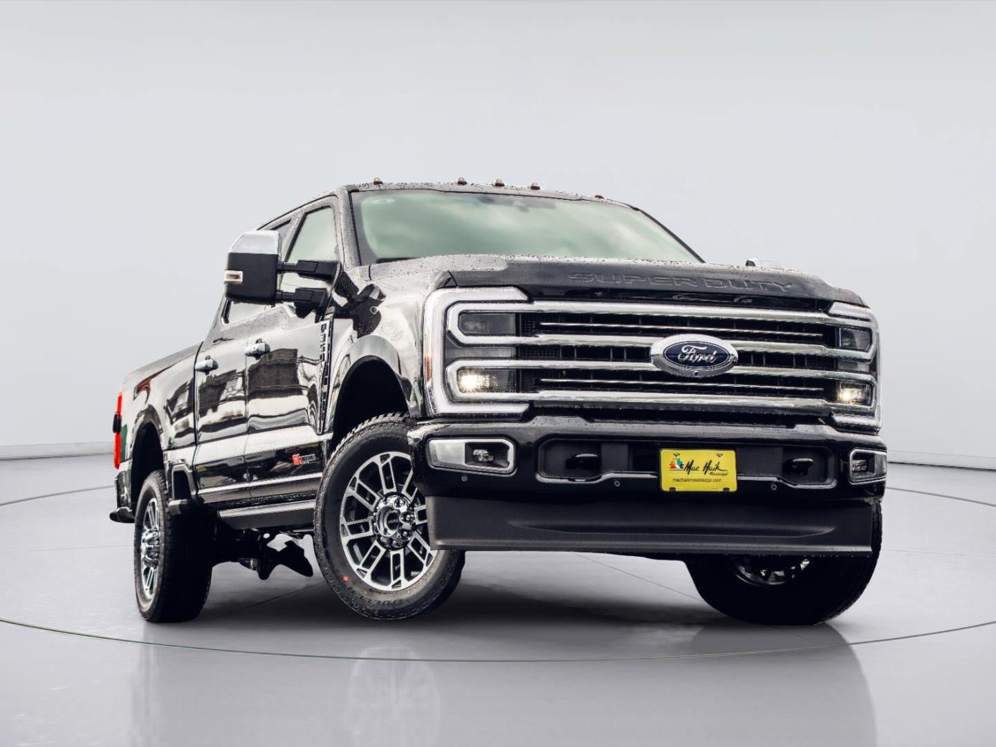 Certified 2026 Ford F350 Platinum w/ Platinum Plus Package AWD/4WD image 1