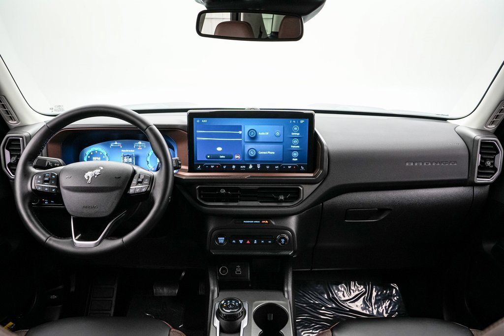 Certified 2025 Ford Bronco Sport Outer Banks w/ Outer Banks Tech Package+ image 15