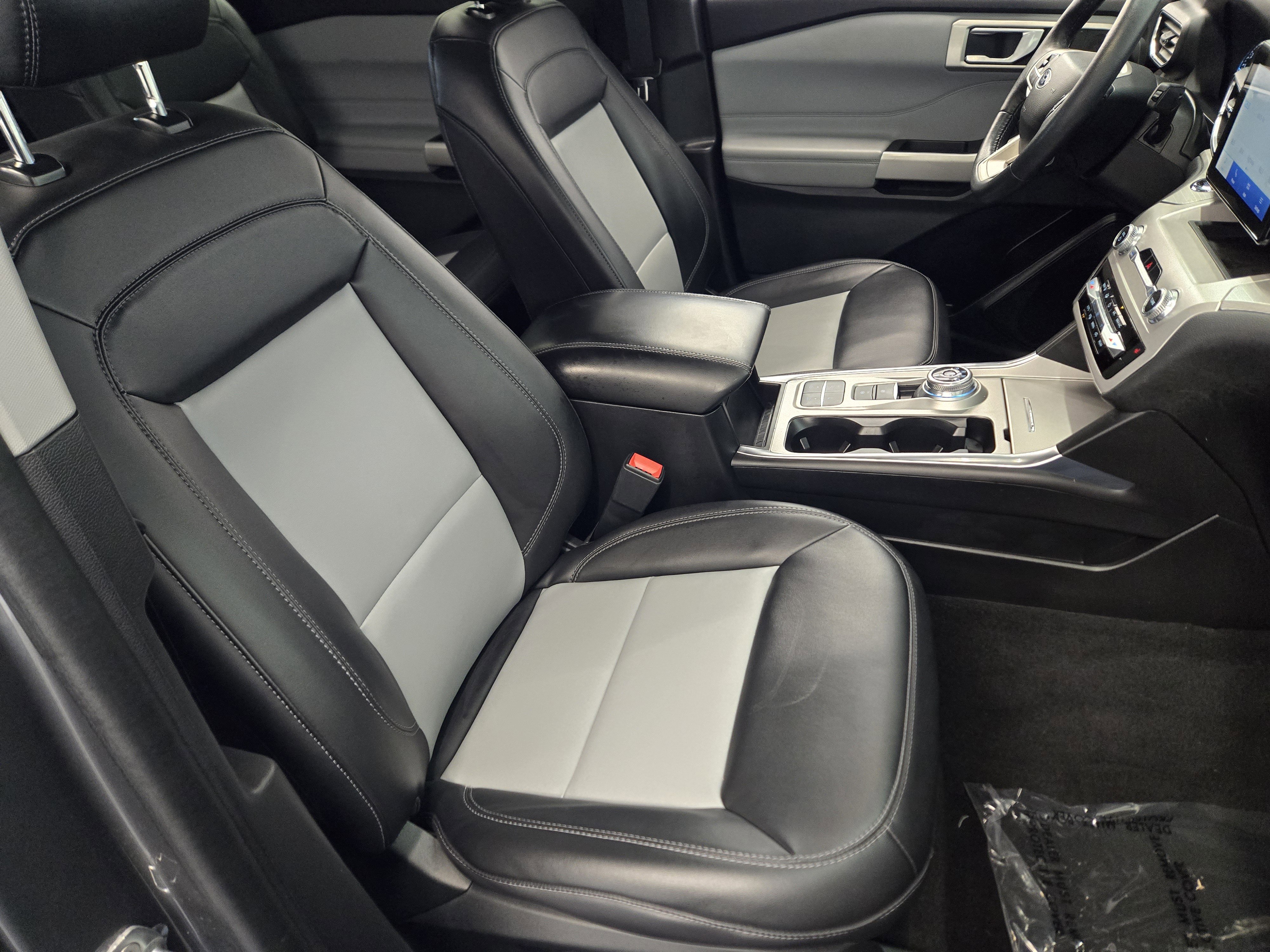 Certified 2023 Ford Explorer XLT w/ Equipment Group 202A image 13