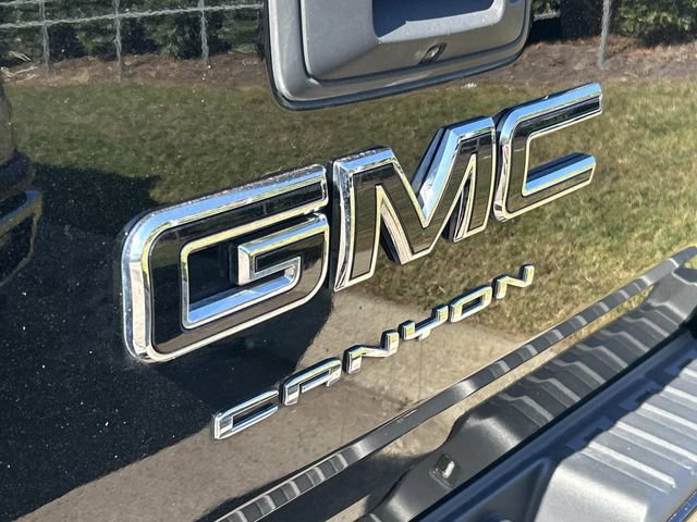Used 2021 GMC Canyon Elevation w/ Driver Alert Package AWD/4WD image 9