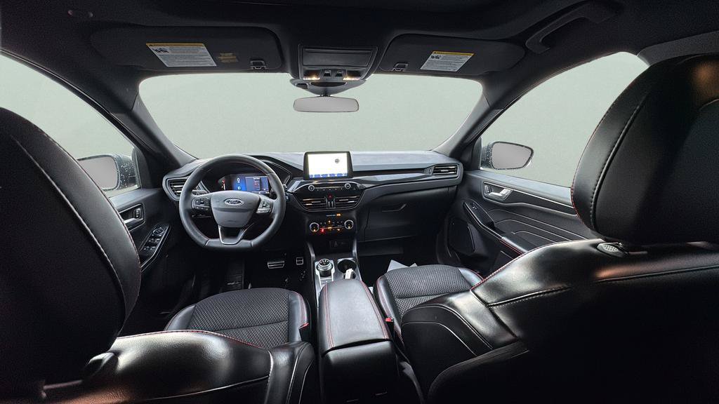 Certified 2024 Ford Escape ST-Line AWD/4WD image 18
