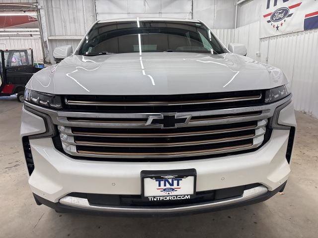 Used 2023 Chevrolet Suburban High Country image 7