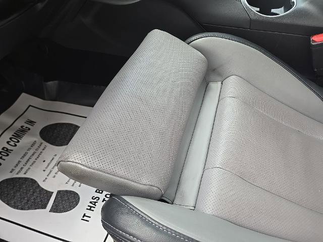 Used 2024 Subaru Outback Limited AWD/4WD image 25