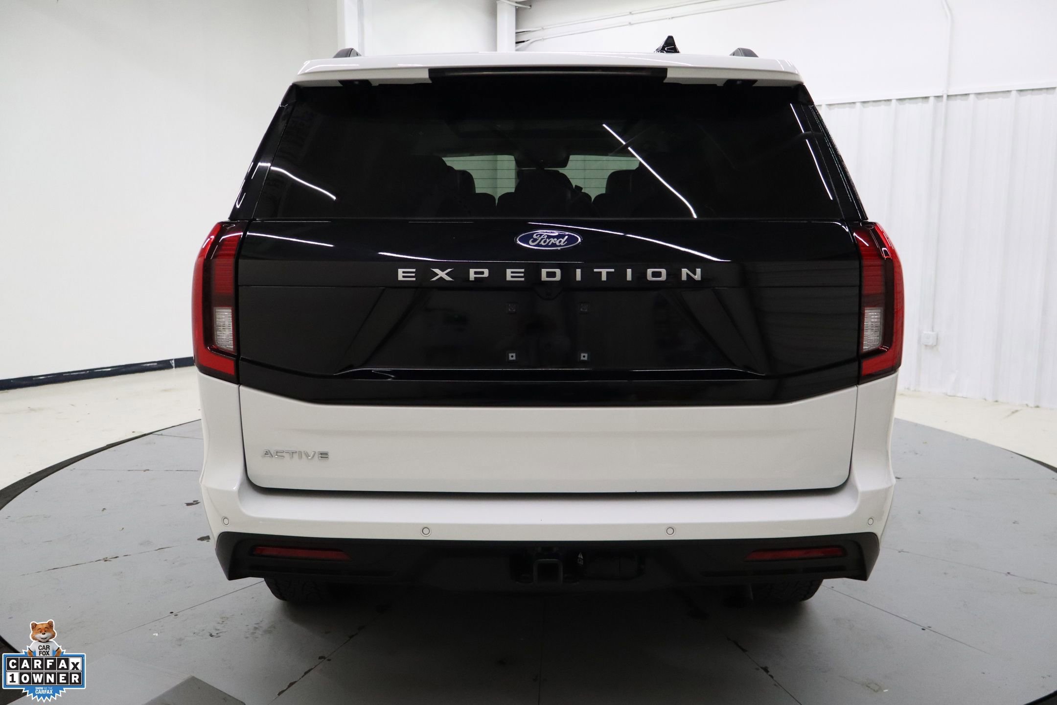 Certified 2025 Ford Expedition Active image 6