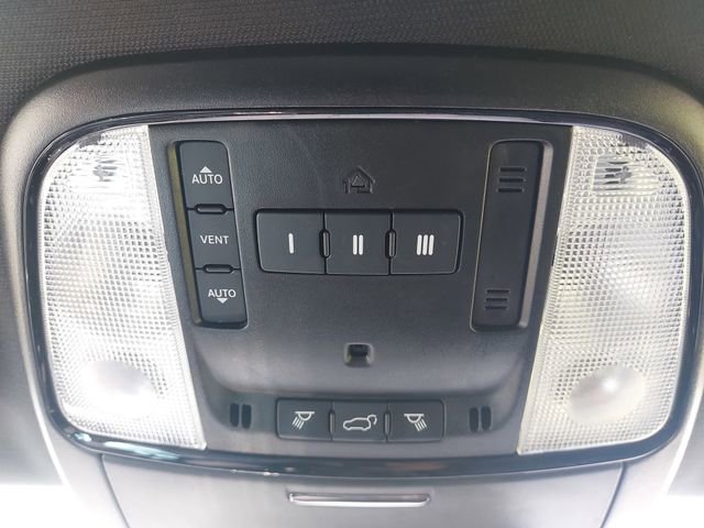Used 2023 Dodge Durango GT RWD image 26