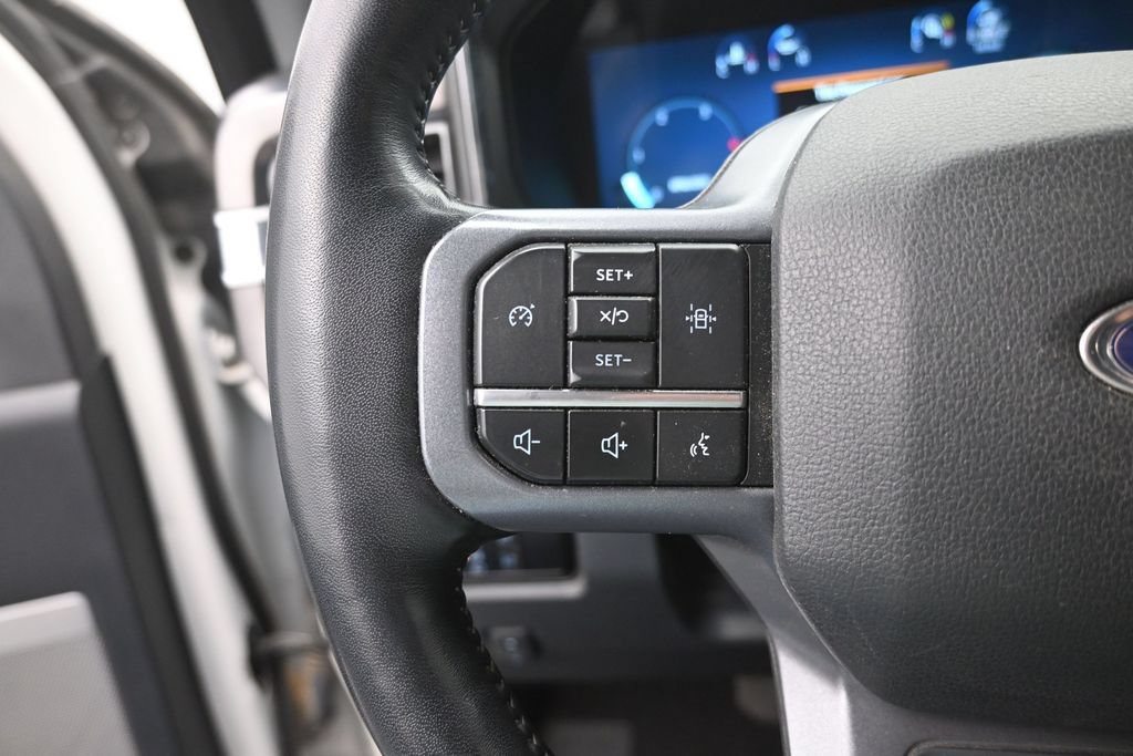 Certified 2023 Ford F350 Lariat w/ Sport Appearance Package AWD/4WD image 7