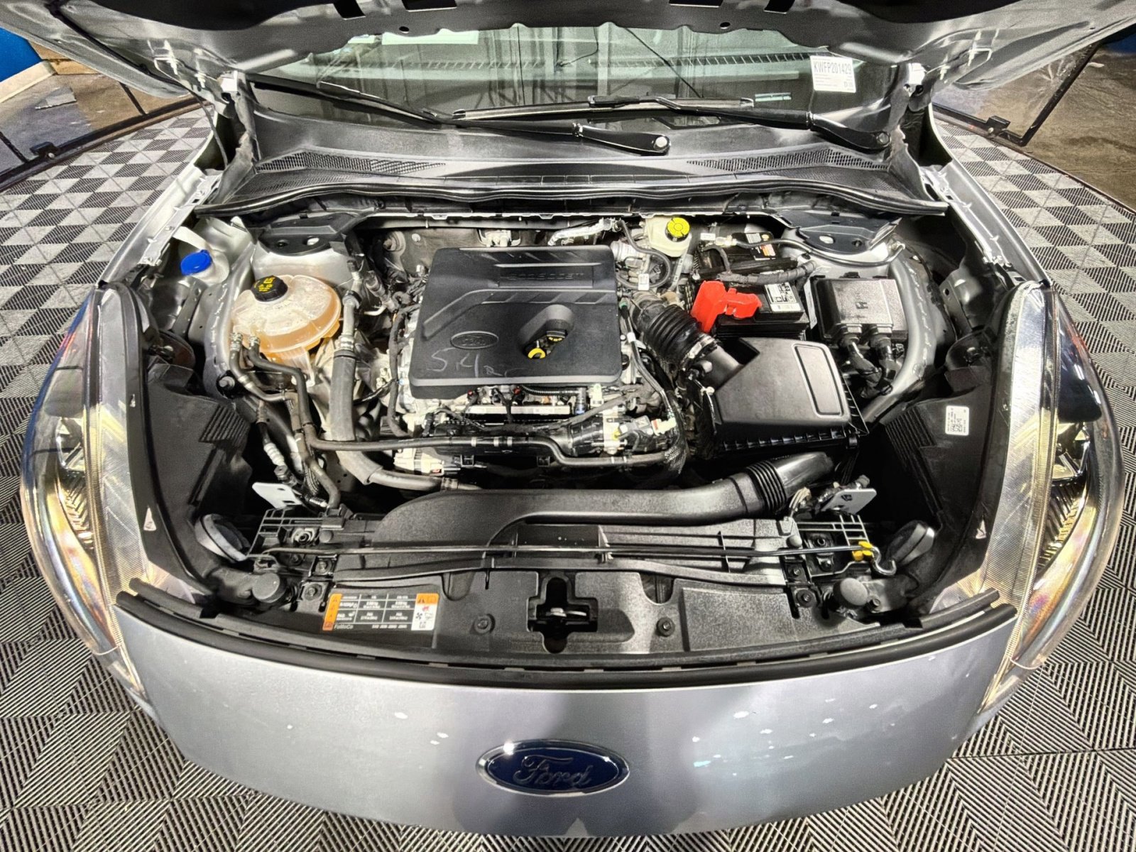 Certified 2020 Ford Escape SE AWD/4WD image 37