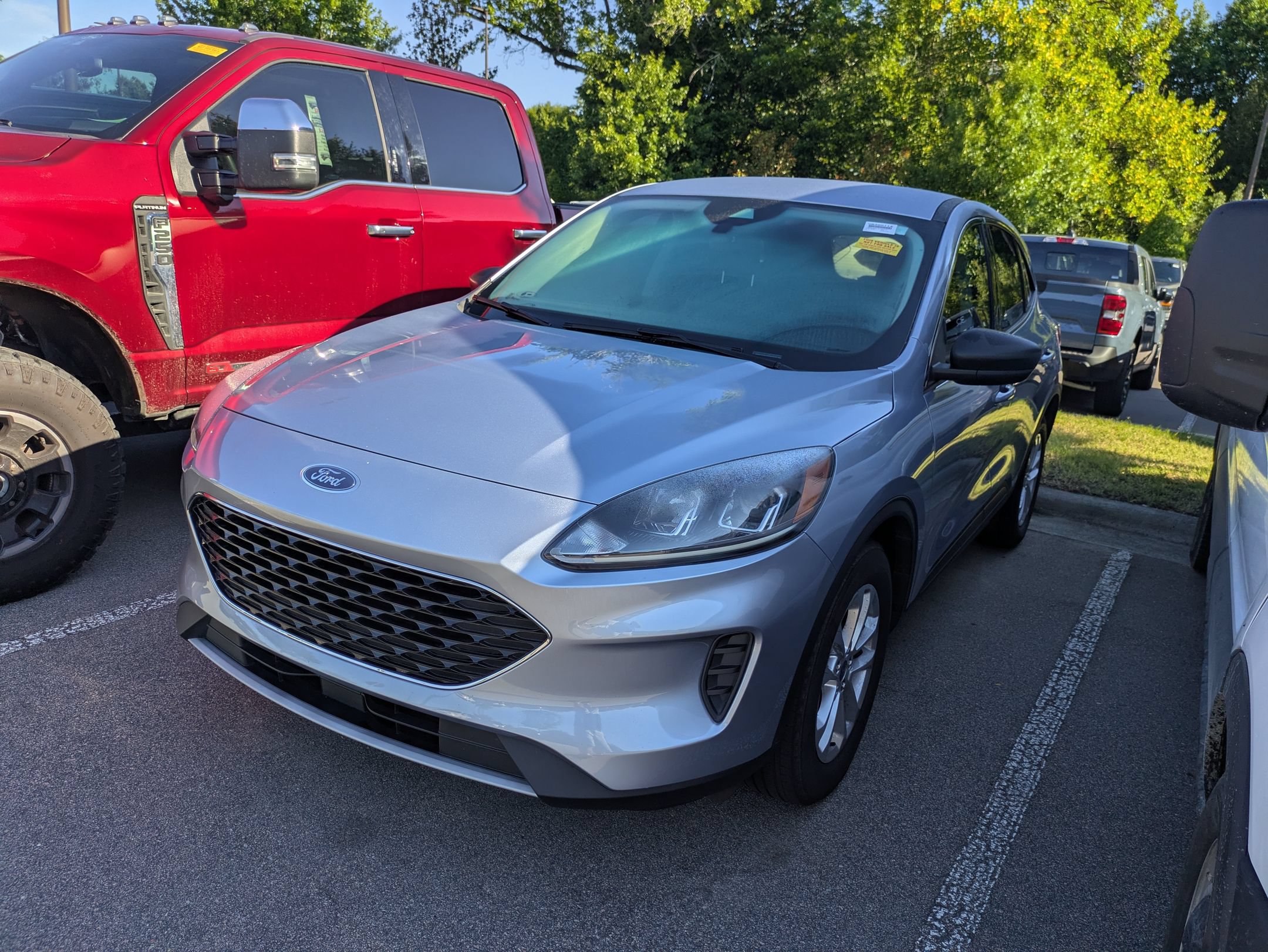 Certified 2022 Ford Escape SE w/ Convenience Package FWD image 3