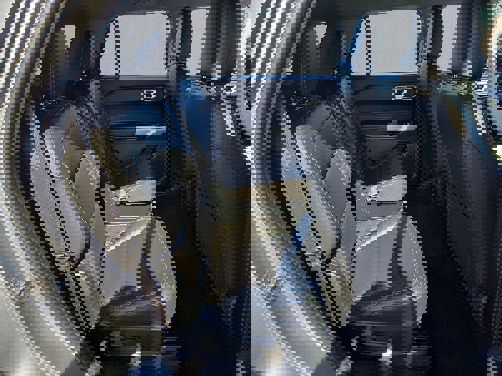 Certified 2023 Ford Explorer XLT w/ Equipment Group 202A image 24