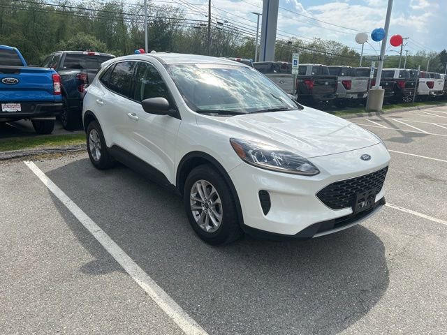 Certified 2022 Ford Escape SE w/ Cold Weather Package AWD/4WD image 5
