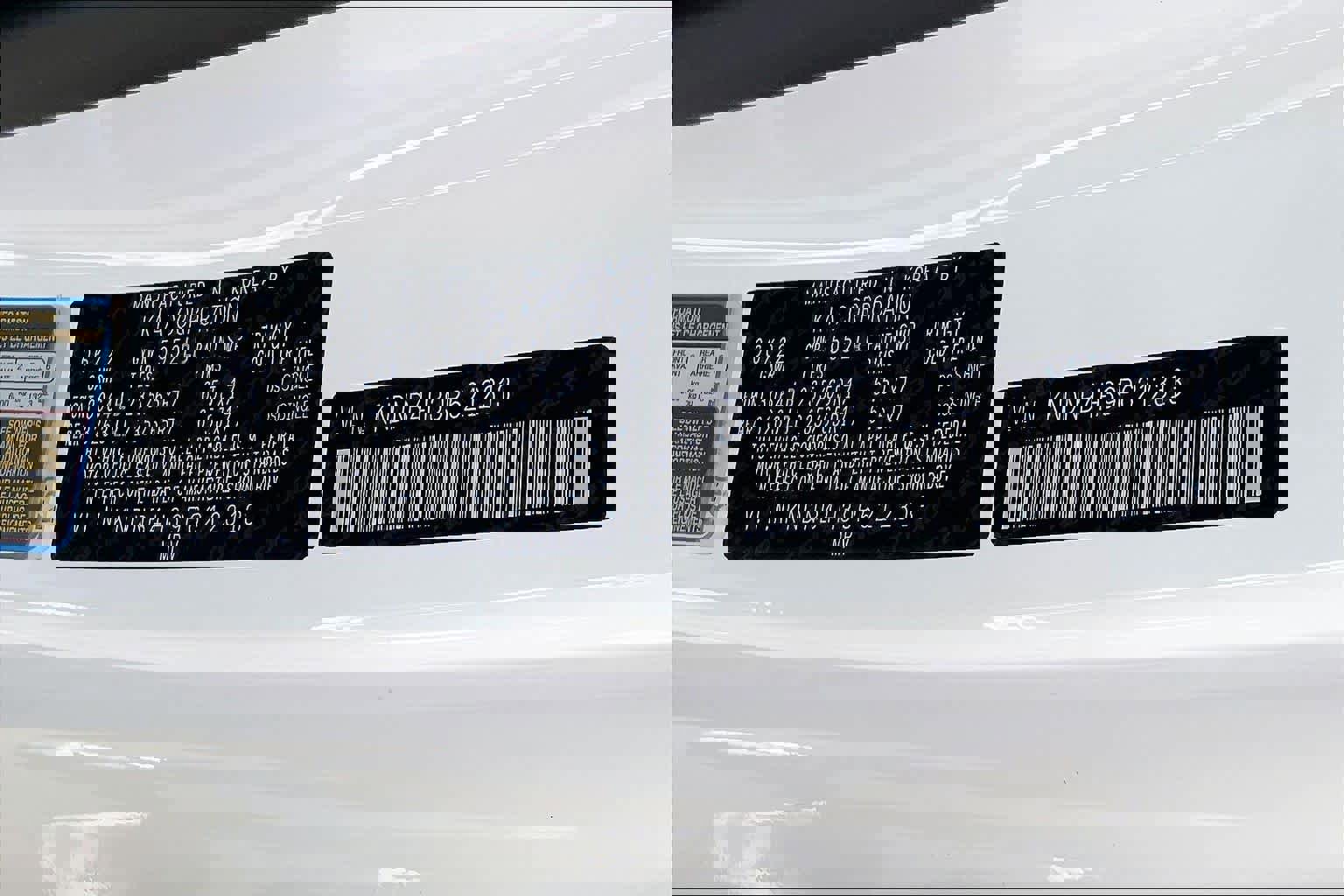 Used 2023 Kia Carnival LX image 35