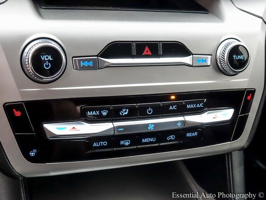 Certified 2022 Ford Explorer XLT w/ Equipment Group 202A image 18