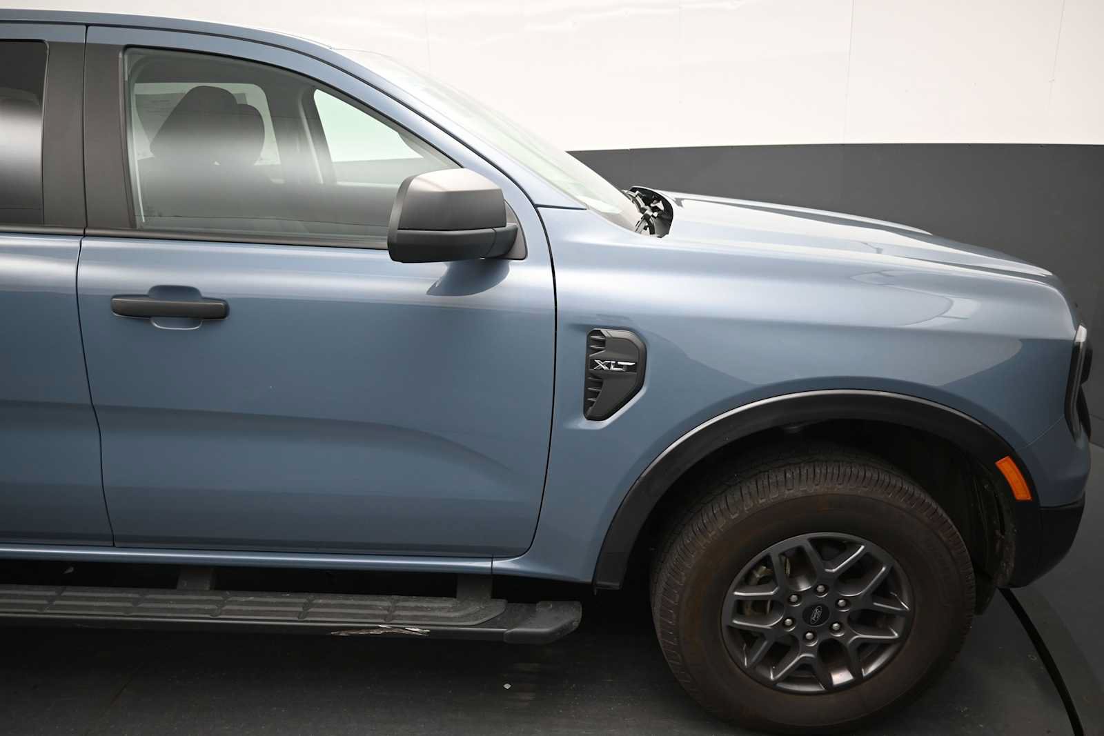 Certified 2024 Ford Ranger XLT w/ FX4 Off-Road Package AWD/4WD image 11