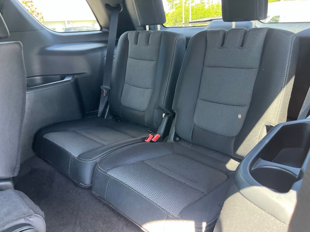Certified 2018 Ford Explorer XLT FWD image 10