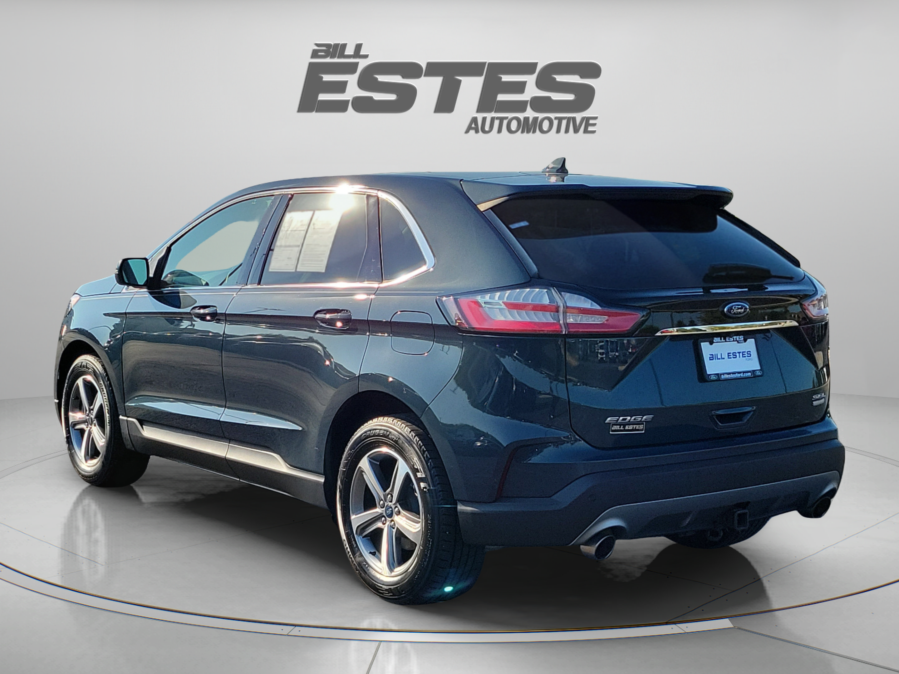 Certified 2019 Ford Edge SEL w/ Equipment Group 201A AWD/4WD image 2