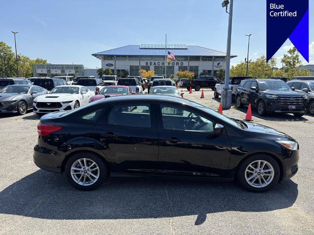 Certified 2018 Ford Focus SE FWD image 4