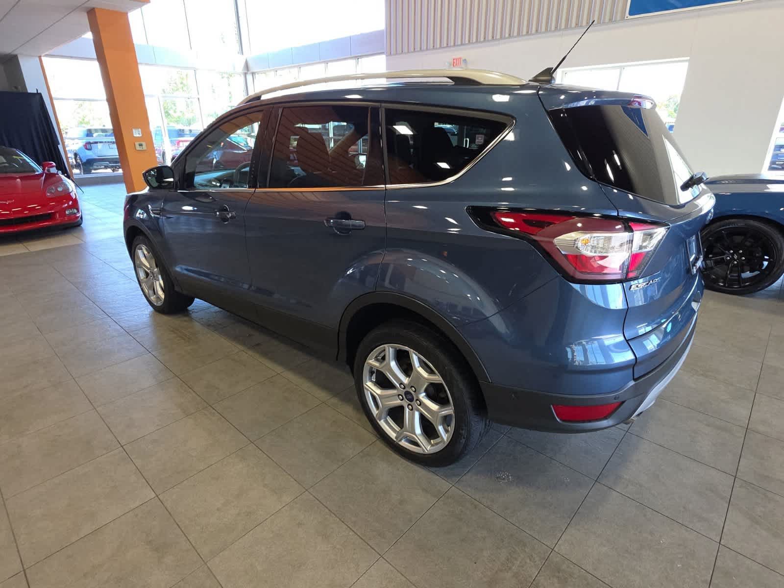 Certified 2018 Ford Escape Titanium AWD/4WD image 10