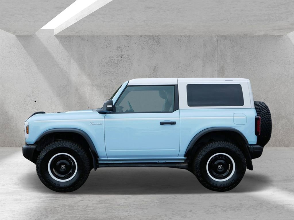 Certified 2024 Ford Bronco Heritage Edition image 5