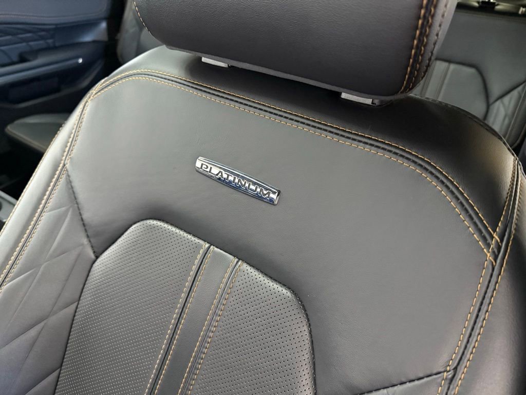 Certified 2023 Ford Expedition Platinum image 41