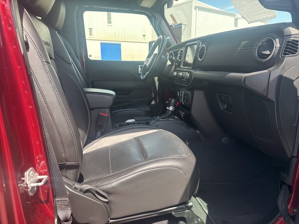 Used 2021 Jeep Wrangler Unlimited Sahara w/ Cold Weather Group image 41