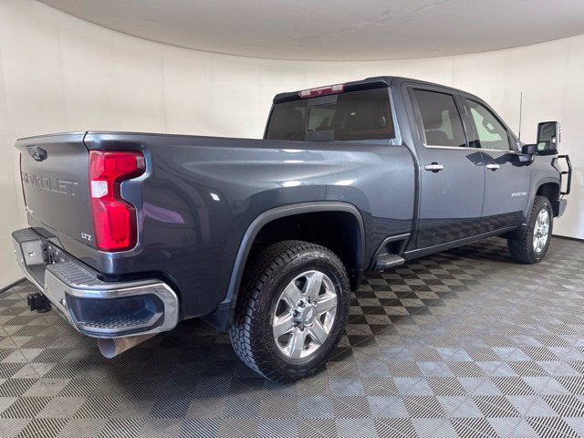 Used 2020 Chevrolet Silverado 2500 LTZ w/ LTZ Plus Package AWD/4WD image 3