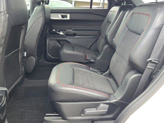 Certified 2023 Ford Explorer ST-Line w/ Class IV Trailer Tow Package image 19