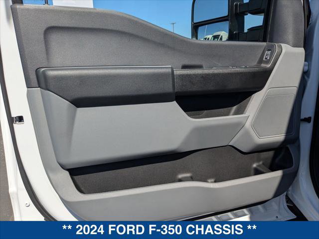 Certified 2024 Ford F350 XL w/ XL Chrome Package image 10