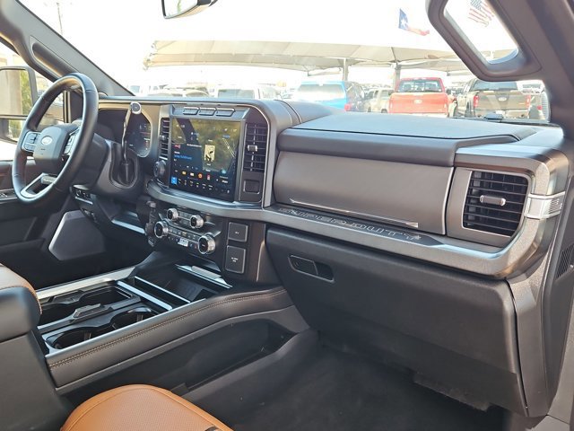 Certified 2024 Ford F450 Platinum image 22