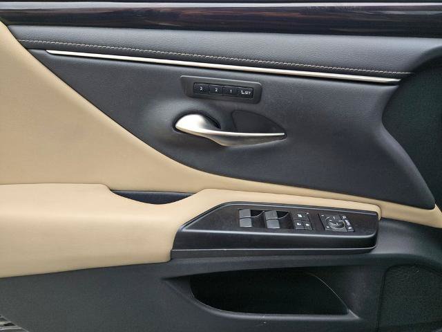 Used 2020 Lexus ES 350 w/ Premium Package FWD image 33