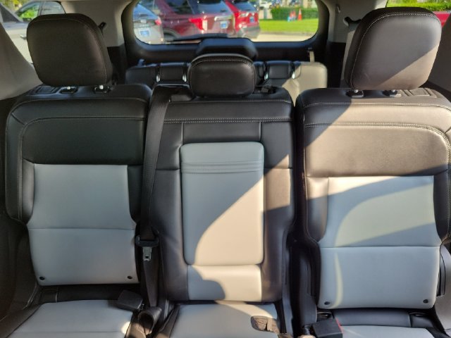 Certified 2022 Ford Explorer XLT w/ Equipment Group 202A AWD/4WD image 19