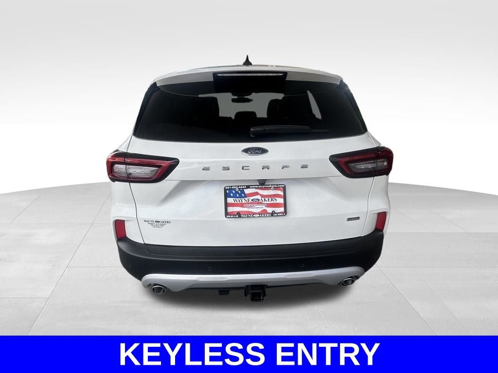 Certified 2024 Ford Escape SE w/ PHEV Premium Package FWD video 4