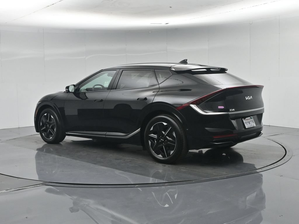 Used 2025 Kia EV6 Wind RWD image 7