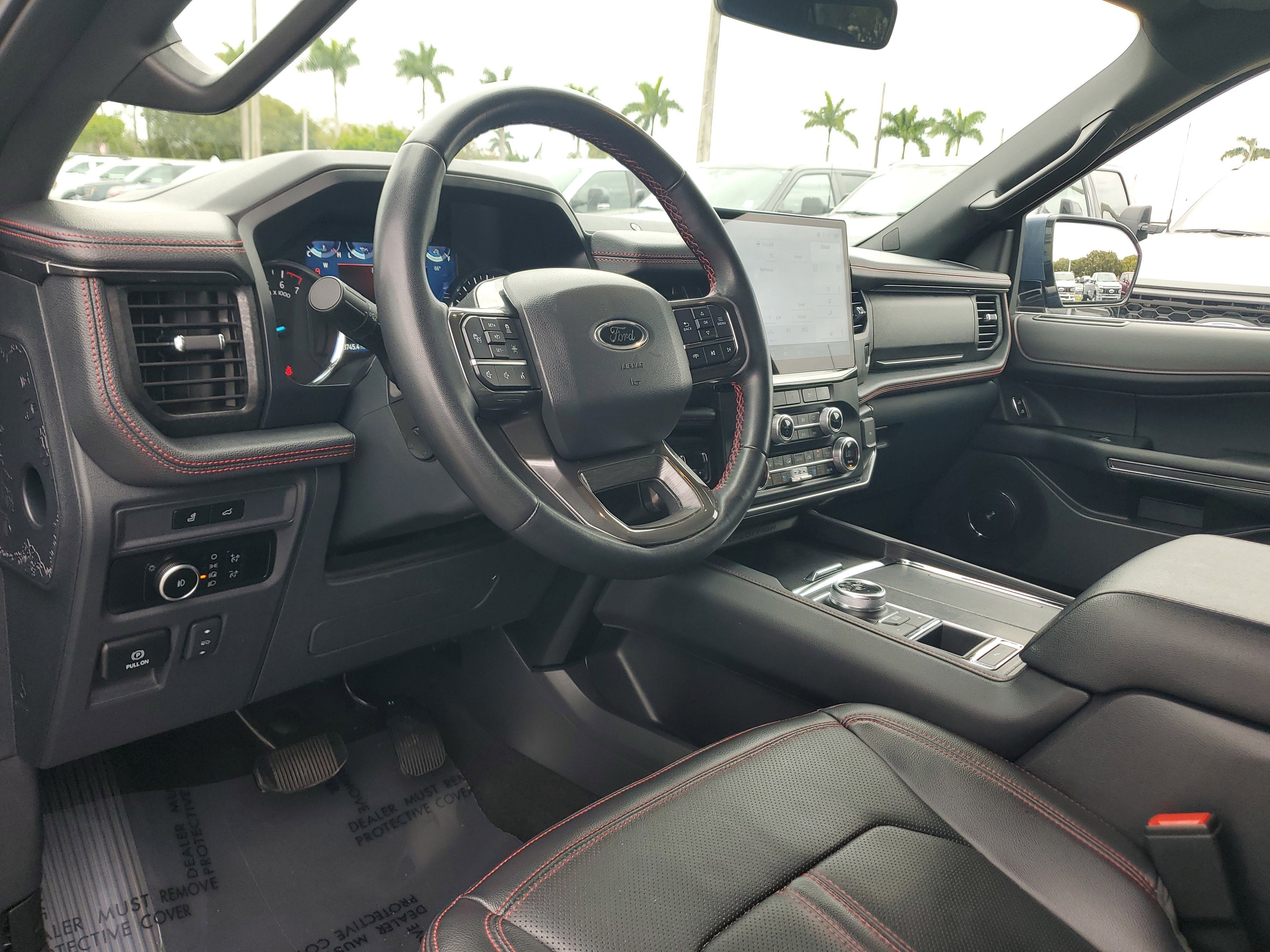 Certified 2023 Ford Expedition Limited image 9