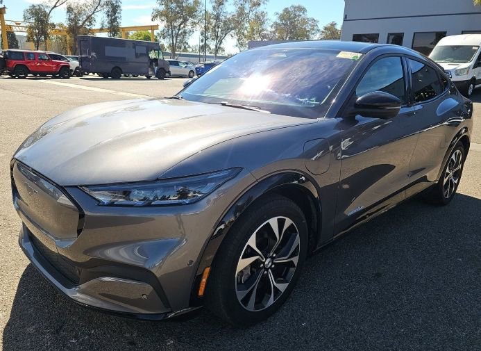 Certified 2023 Ford Mustang Mach-E Premium image 1