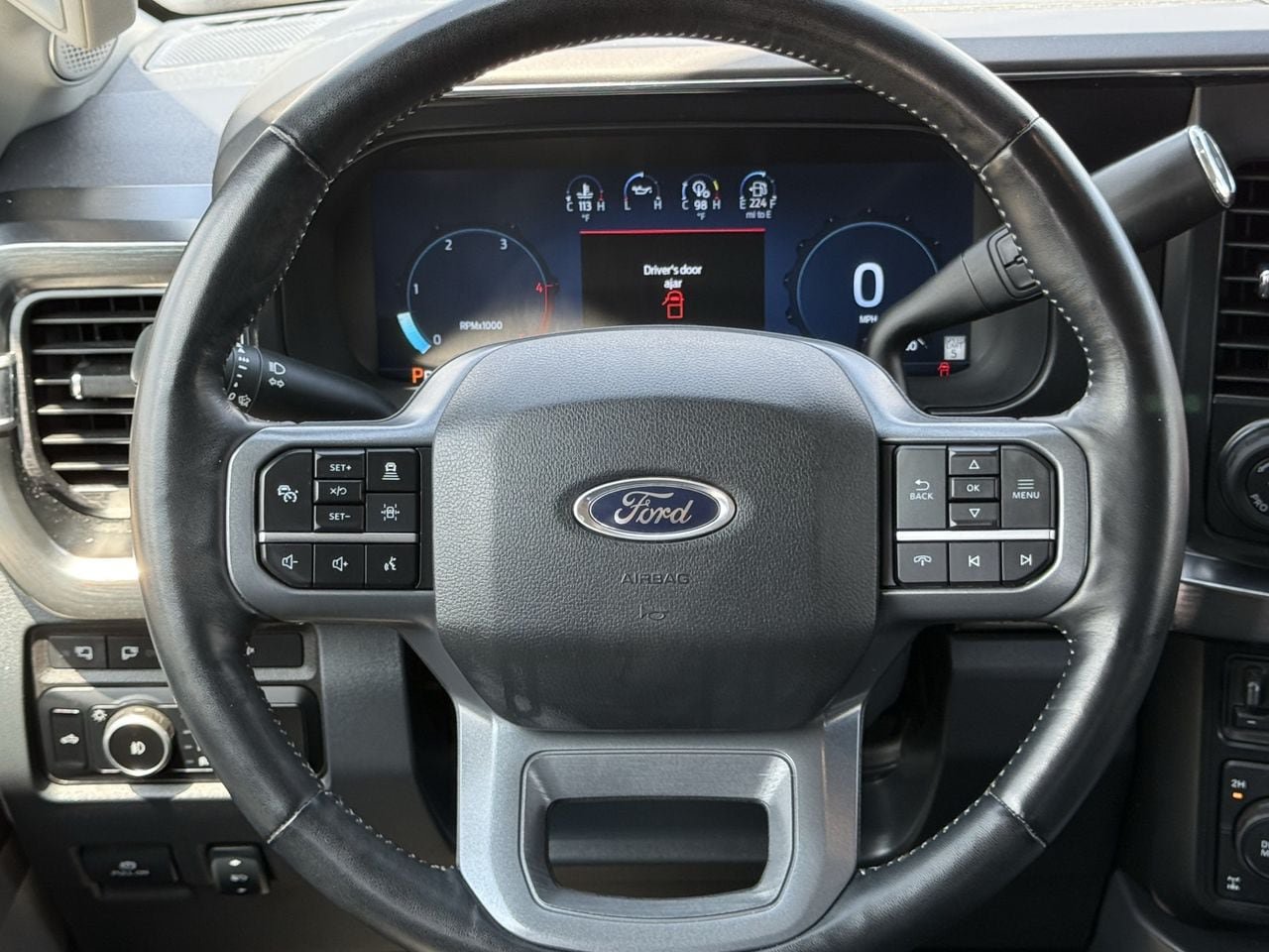 Certified 2024 Ford F250 Lariat w/ Lariat Ultimate Package AWD/4WD image 11