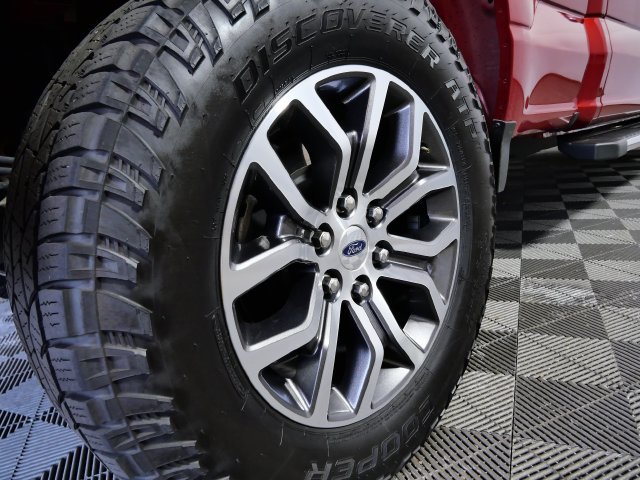 Certified 2022 Ford F150 Lariat w/ Equipment Group 501A Mid AWD/4WD image 11